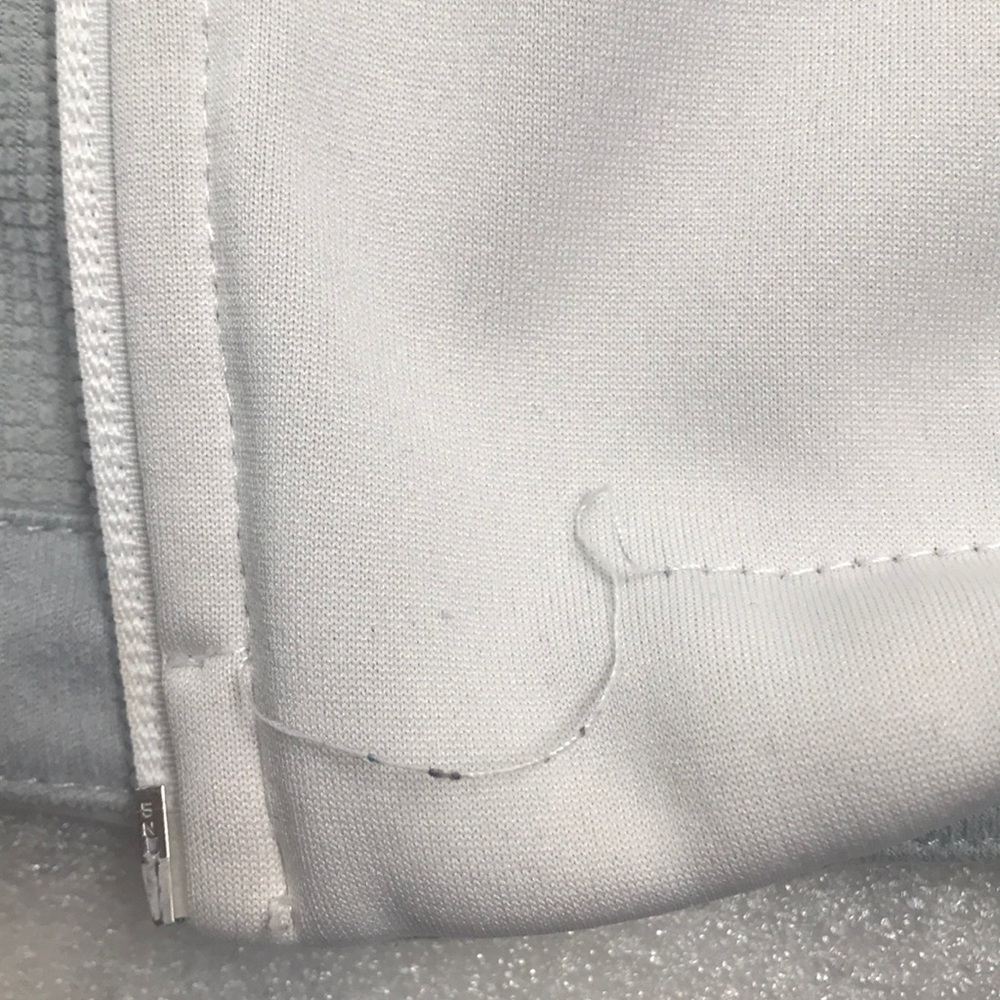 The North Face Light Gray Jacket medium G1 - Picture 5 of 6